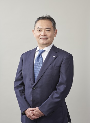代表取締役社長　小部　正利